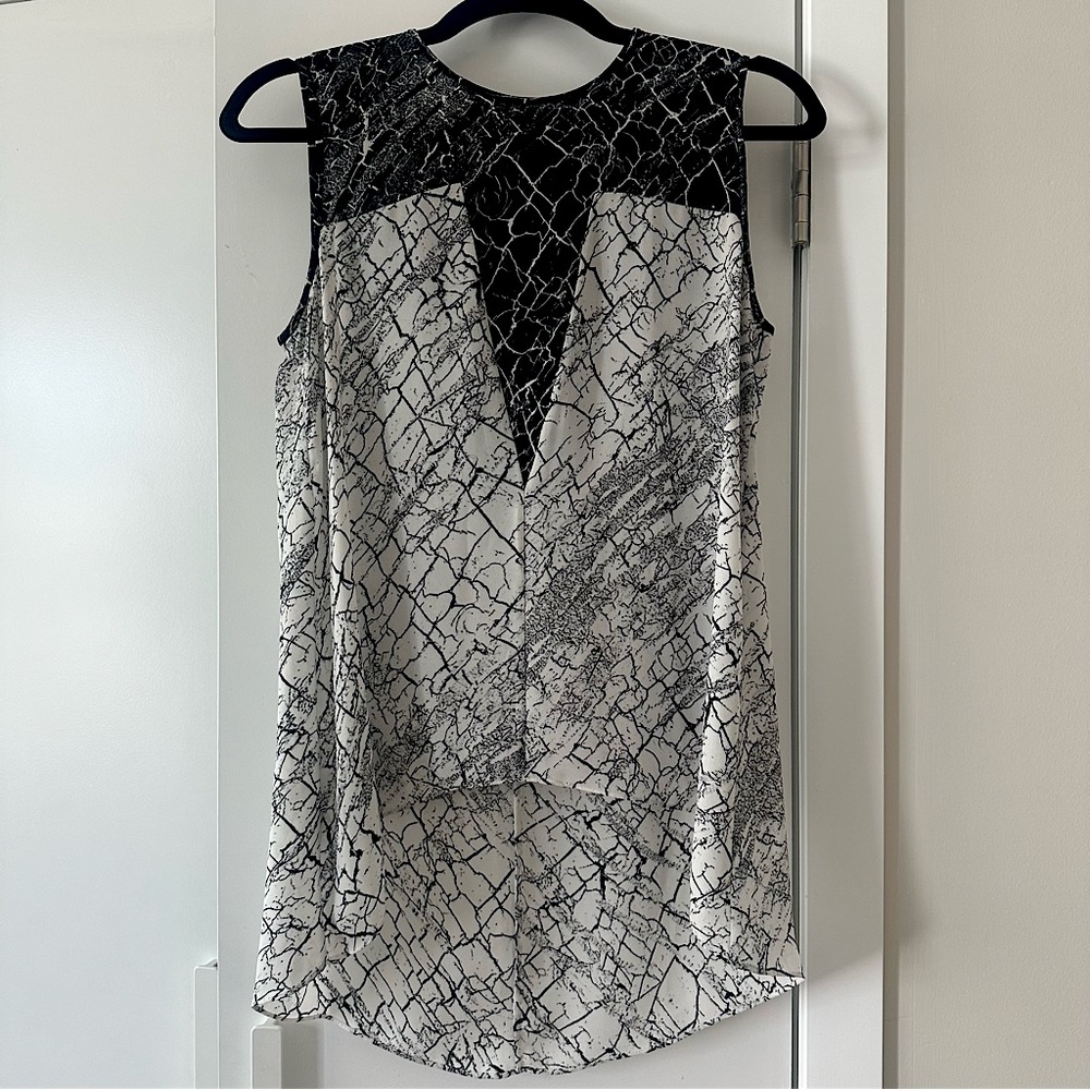 Bcbgmaxazria “Azie” High-Low Hem Black/White Marbled Tank